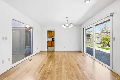 8886 Oakmont Drive, Santa Rosa, CA 95409 - Photo 20
