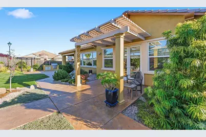 2000 Linden Court, Vacaville, CA 95688 - Photo 52