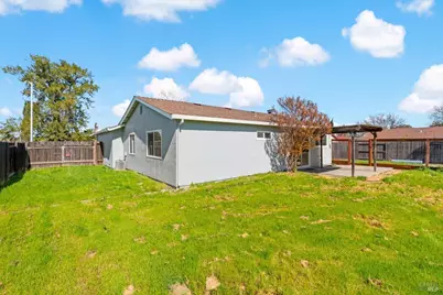 154 Brockton Court, Vacaville, CA 95687 - Photo 42