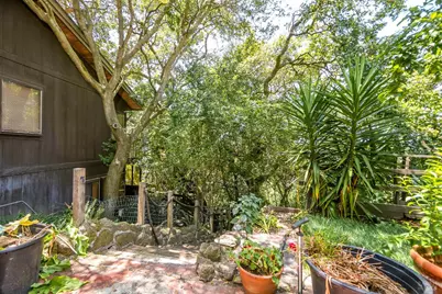 21 Red Rock Way, San Rafael, CA 94903 - Photo 24