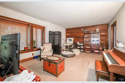 21 Red Rock Way, San Rafael, CA 94903 - Photo 16