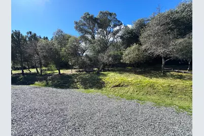 14605 Tomki Road, Redwood Valley, CA 95470 - Photo 34