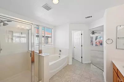 231 Roundhill Court, Vacaville, CA 95687 - Photo 26