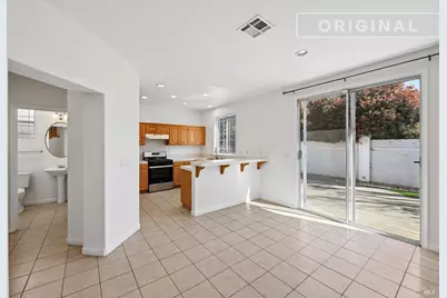 231 Roundhill Court, Vacaville, CA 95687 - Photo 10