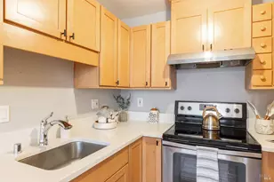 1452 Townview Ave, Santa Rosa, CA 95405 - Photo 14