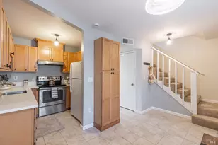 1452 Townview Ave, Santa Rosa, CA 95405 - Photo 10