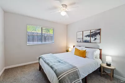 244 Woodhill Drive, Redding, CA 96003 - Photo 18