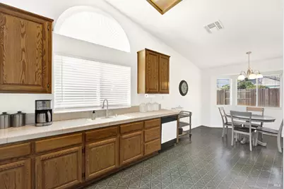 675 Brians Way, Dixon, CA 95620 - Photo 18