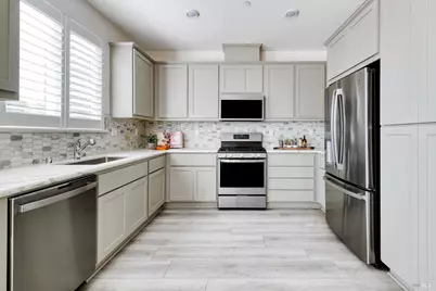 704 Granite Lane, Fairfield, CA 94534 - Photo 16