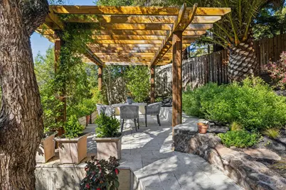 99 Deer Park Avenue, San Rafael, CA 94901 - Photo 10