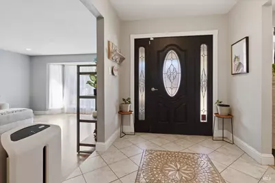 451 Alamo Drive, Vacaville, CA 95688 - Photo 8