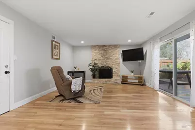 451 Alamo Drive, Vacaville, CA 95688 - Photo 20