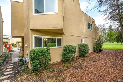 3098 Yulupa Avenue, Santa Rosa, CA 95405 - Photo 38