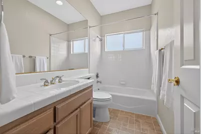 6745 Wintergreen Court, Santa Rosa, CA 95409 - Photo 48