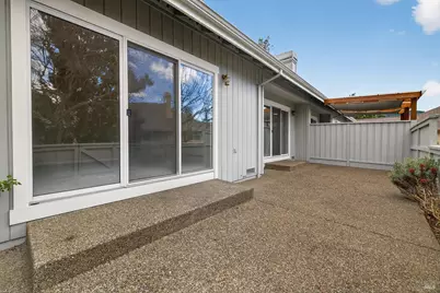 6745 Wintergreen Court, Santa Rosa, CA 95409 - Photo 26