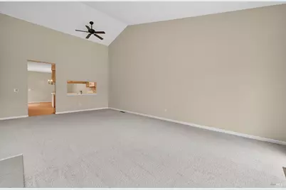 6745 Wintergreen Court, Santa Rosa, CA 95409 - Photo 18