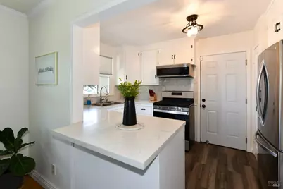 2461 Pacific Street, Napa, CA 94558 - Photo 10