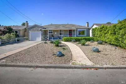 2461 Pacific Street, Napa, CA 94558 - Photo 2