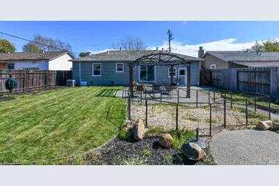 2461 Pacific Street, Napa, CA 94558 - Photo 26