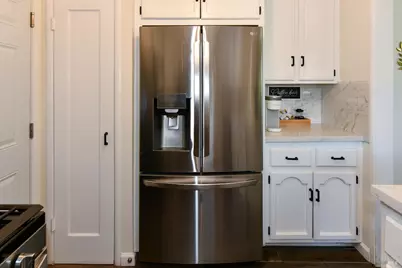 2461 Pacific Street, Napa, CA 94558 - Photo 14