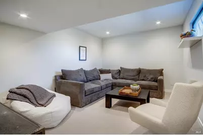 70 Essex Street, San Anselmo, CA 94960 - Photo 24