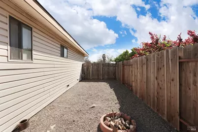 724 E Atlantic Avenue, Fairfield, CA 94533 - Photo 44