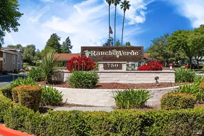 811 Corte Azul, Rohnert Park, CA 94928 - Photo 2