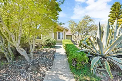 5001 Lakeview Circle, Fairfield, CA 94534 - Photo 32