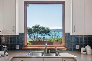 435 Tremont Ave, Point Richmond, CA 94801 - Photo 12