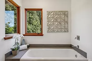 435 Tremont Ave, Point Richmond, CA 94801 - Photo 24