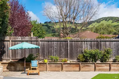 281 San Carlos Way, Novato, CA 94945 - Photo 20