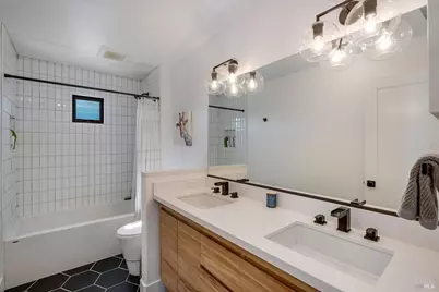 100 S Newport Drive, Napa, CA 94559 - Photo 22