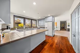 8 Circle Rd, San Rafael, CA 94903 - Photo 14