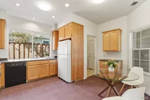 864 Bob Crosby Way, Windsor, CA 95492 - Photo 12