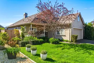 864 Bob Crosby Way, Windsor, CA 95492 - Photo 2