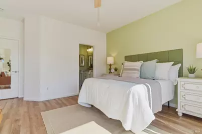 864 Bob Crosby Way, Windsor, CA 95492 - Photo 18