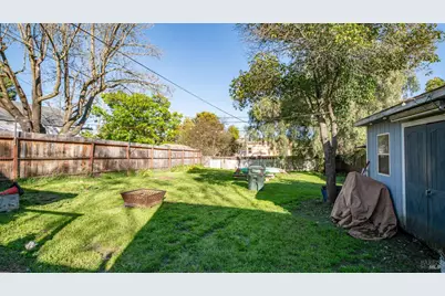 168 Fairmont Avenue, Vallejo, CA 94590 - Photo 12