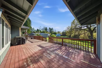 5408 Hessel Avenue, Sebastopol, CA 95472 - Photo 14