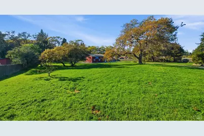 5408 Hessel Avenue, Sebastopol, CA 95472 - Photo 20