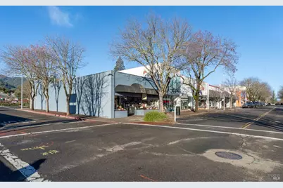 290 S School Street, Ukiah, CA 95482 - Photo 1