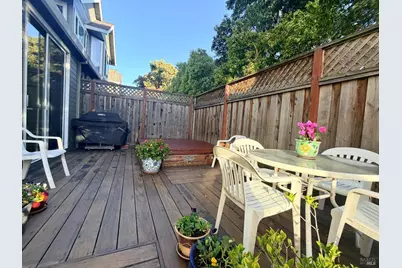 13 Heron Court, San Rafael, CA 94901 - Photo 18