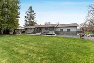 10450 Main St, Potter Valley, CA 95469 - Photo 24
