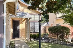 343 Portsmouth Ave, Vacaville, CA 95687 - Photo 1