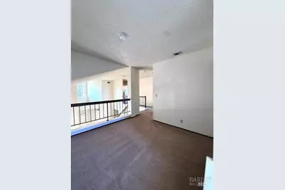 343 Portsmouth Avenue, Vacaville, CA 95687 - Photo 8