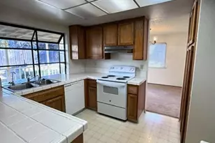 343 Portsmouth Ave, Vacaville, CA 95687 - Photo 6