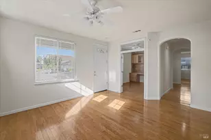 5862 Cabernet Dr, Vallejo, CA 94591 - Photo 12