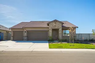 450 Baler Cir, Vacaville, CA 95687 - Photo 2