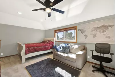 116 Alturas Court, Vacaville, CA 95688 - Photo 48