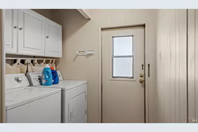 300 E H Street #74, Benicia, CA 94510 - Photo 20