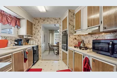 300 E H Street #74, Benicia, CA 94510 - Photo 4